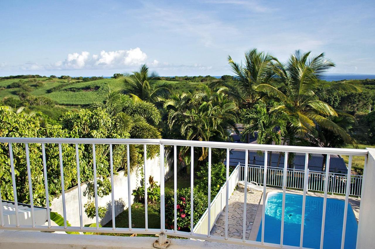 Avec Piscine Partagee Jardin Et Wifi A Anne A 3 Km De La * Sainte-Anne (Grande-Terre)